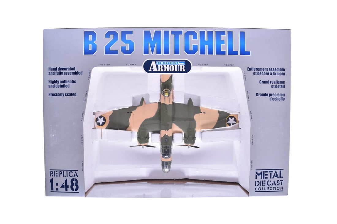 Franklin Mint Armour Collection 98181 B-25D Mitchell Diecast USAAF WWII Plane - NIB (1 of 2)