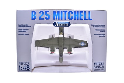 Franklin Mint Armour Collection B11B317 B25 Mitchell Diecast USAF WWII Plane - NIB