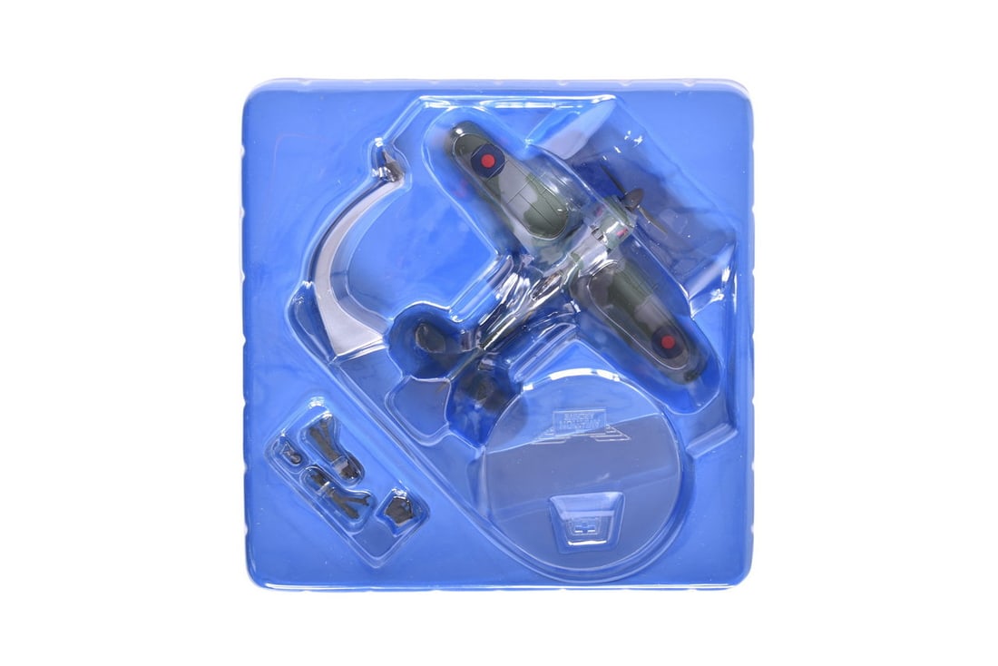 Corgi 1:72 AA34310 Focke Wulf FW 190A-3 "Captive Eagle" Diecast Collectors Club Special Plane - NIB (1 of 2)