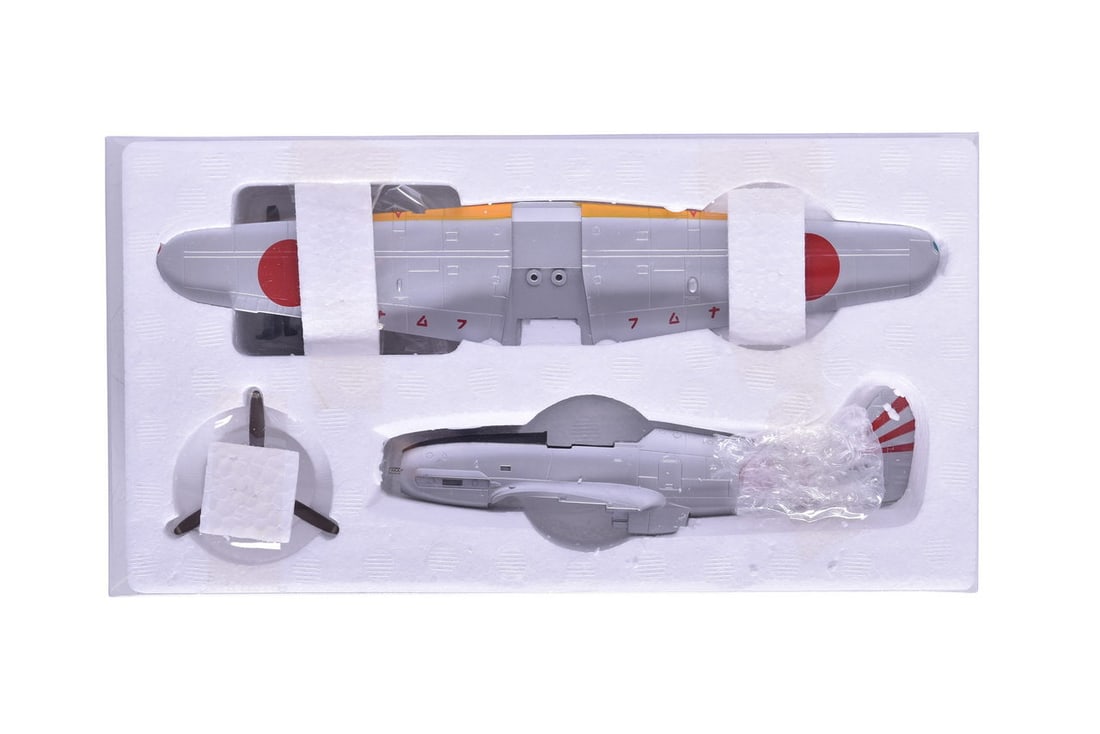 Marushin 1:48 Type 3 Fighter Ki-61 Hien Type I Diecast WWII Japanese Plane (1 of 2)