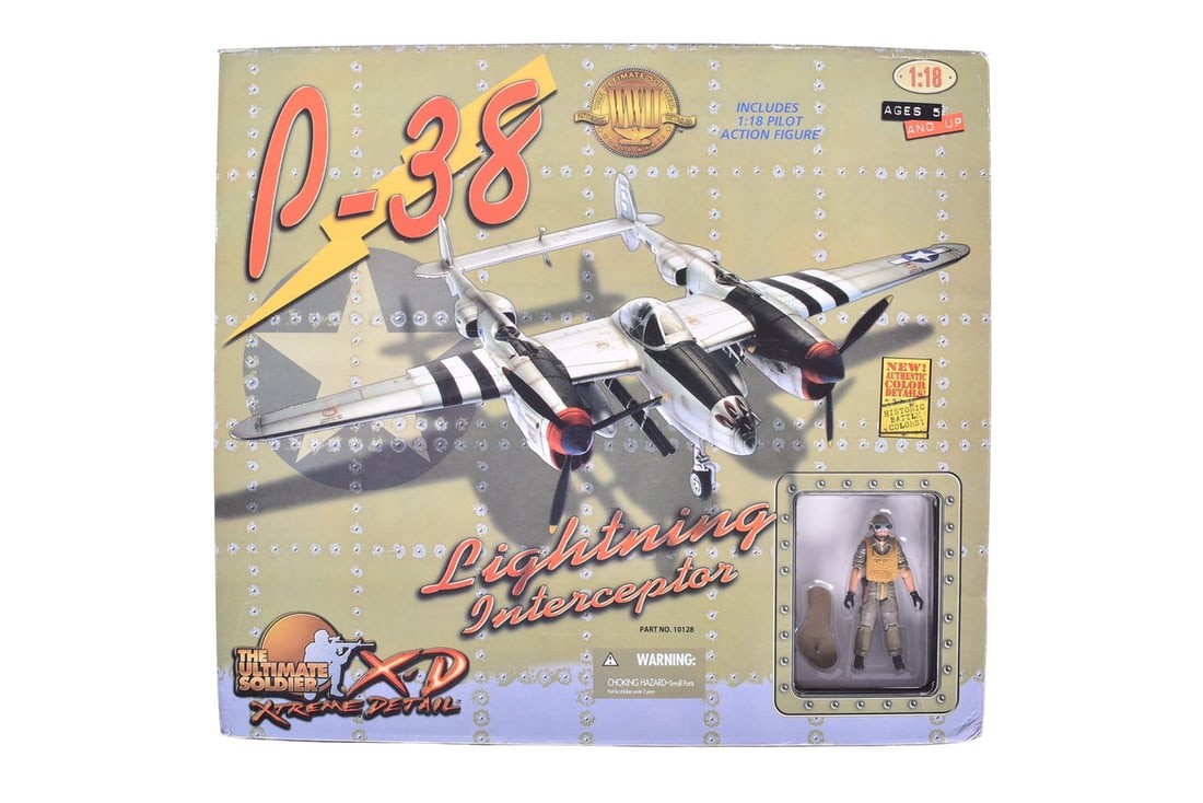 The Ultimate Soldier 1:18 WWII P-38 Lighting Interceptor Military Plane w/ Pilot (1 of 3)