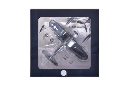Dragon Wings 1:72 F-4U-ID Corsair VMF-312 Diecast Military Plane