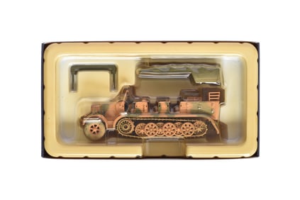 Corgi 1:50 Sd.Kfz.7/1 Krauss-Maffei Semi-Track Diecast WWII German Army Military Tank