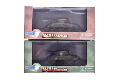 Pair of Dragon Armor 1:72 M4A1 Sherman Diecast WWII US Military Tanks