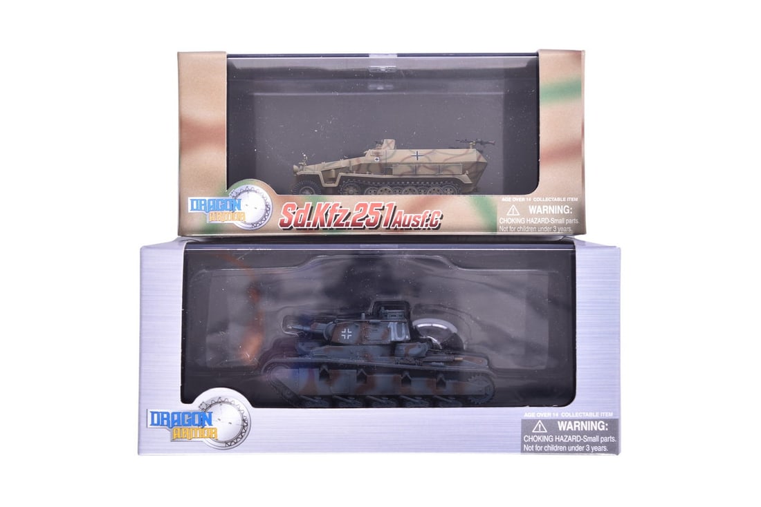 Pair of Dragon Armor 1:72 Diecast WWII Military Tanks - Sd.Kfz.251 Ausf C and Neubau-Fahrzeug Nr.3-5 (1 of 2)