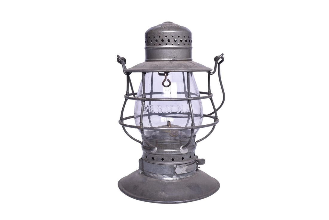 Star Head Light Central Railroad of New Jersey Bell Bottom Lantern with Clear Cast Globe (1 of 5)