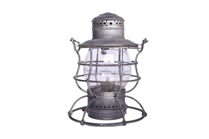 Armspear Soo Line Railroad Lantern With Clear Cast Globe