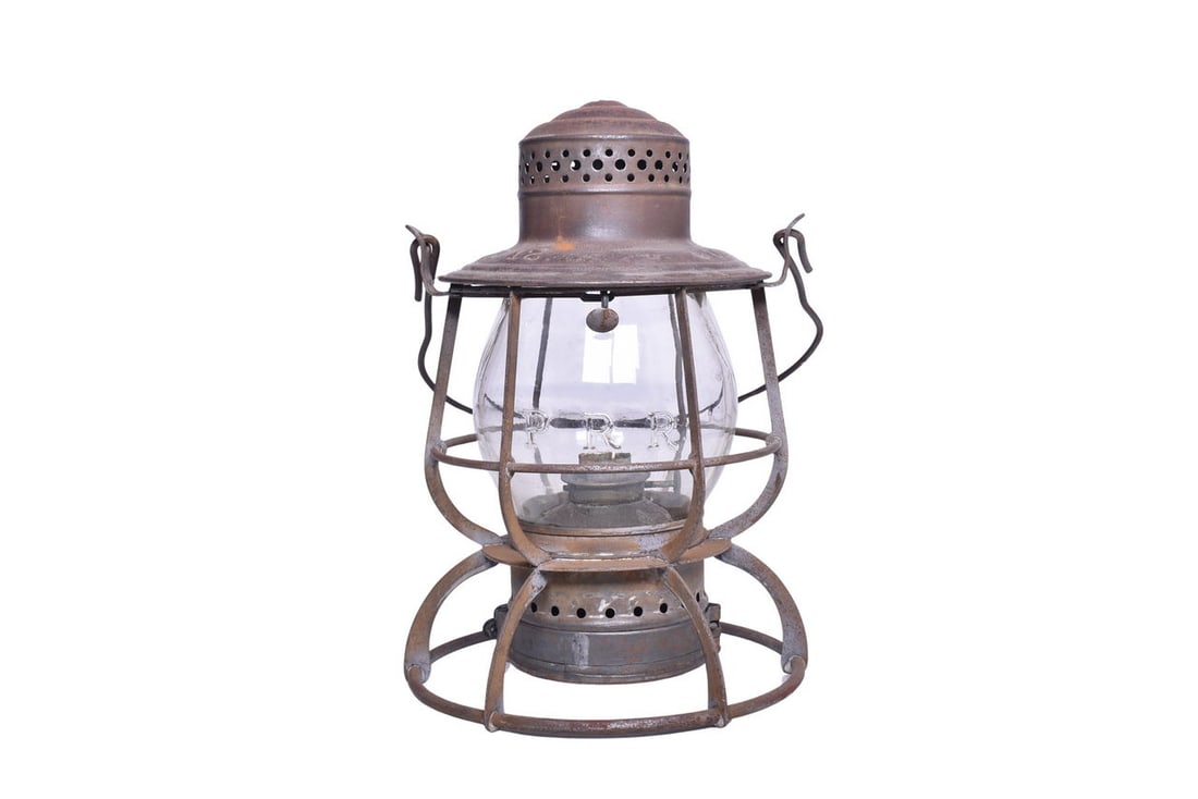 Railroad Signal Lamp & Lantern Co. Pennsylvania Railroad Lantern W/ Clear Cast Globe (1 of 5)