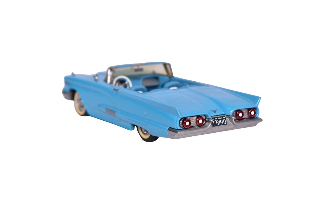 A&S Modelmakers 1958 Ford Thunderbird - 2