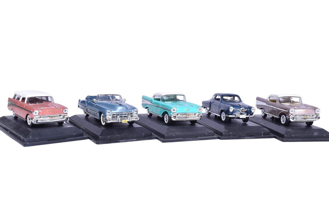 Five Road Signature 1950s Car Models - Cadillac Coupe De Ville, Chevrolet Bel Air, Studebaker (1 of 5)