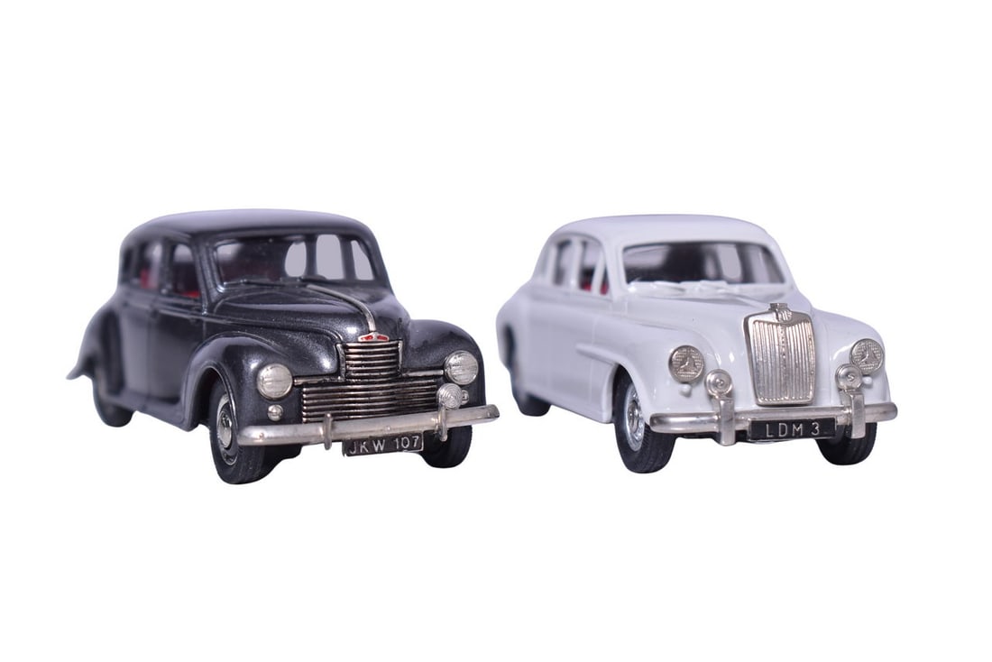 Pair of 1950s Lansdowne Models Cars - 1953 Jowett Javelin and MG Magnette Type ZA (1 of 3)