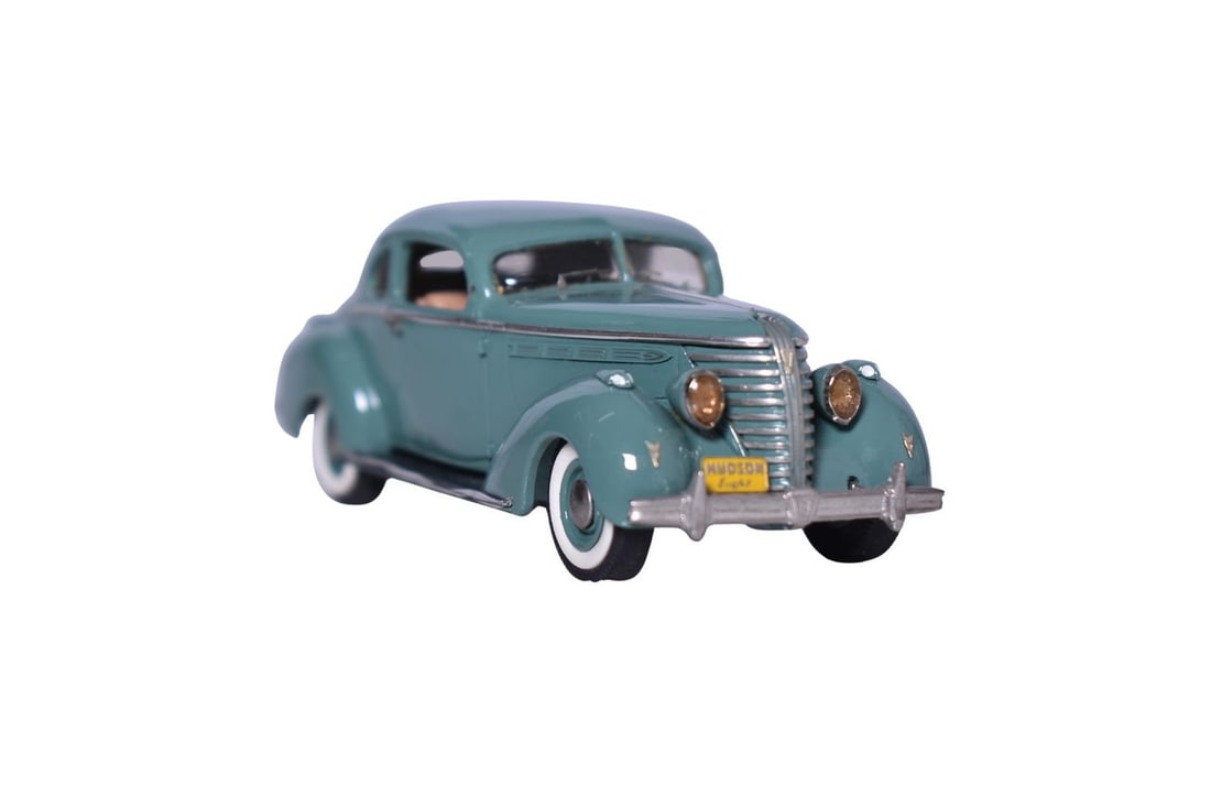 Newbank Models 1938 Hudson: Newbank Models white metal 1:43 scale 1938 Hudson in green from the Memorial Series. No original packaging, missing hood ornament and side mirrors.