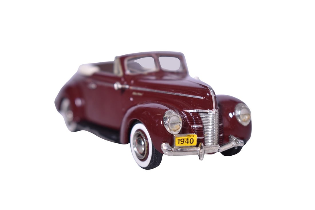 Design Studio / Motor City USA 1940 Ford (1 of 3)