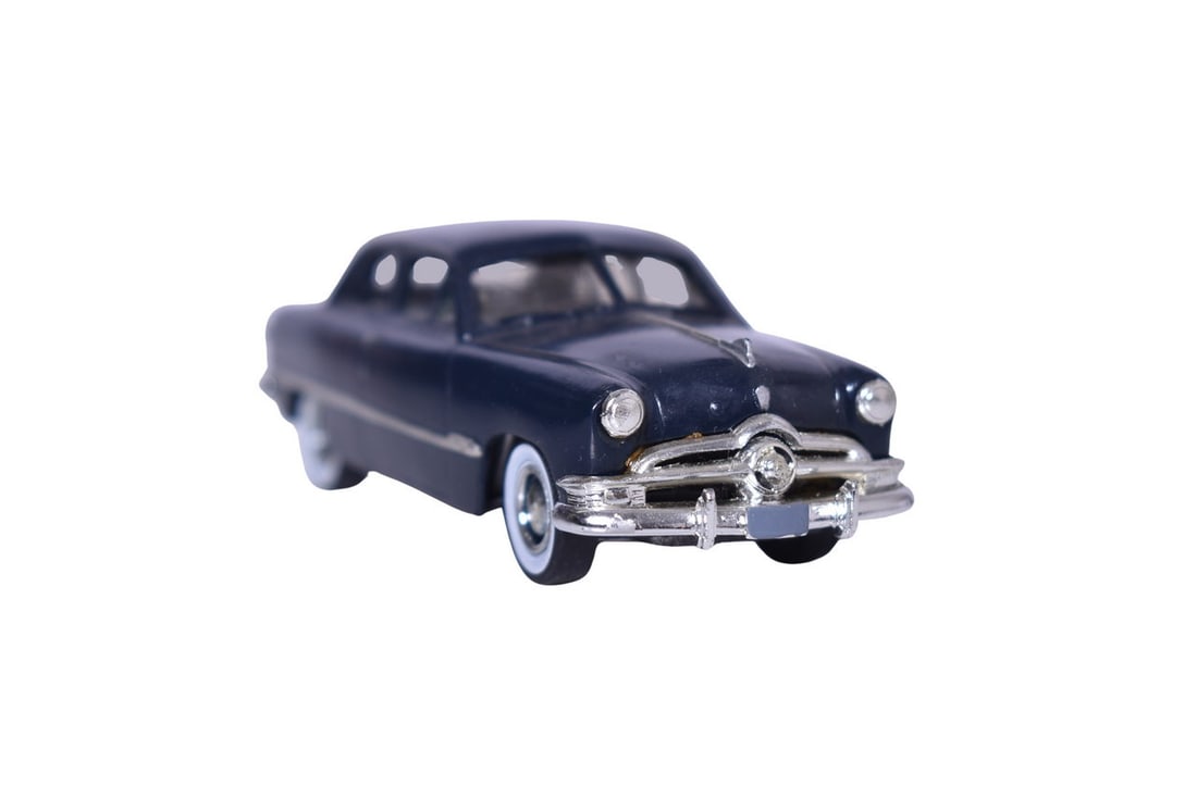 Oakland Models 1:43 White Metal 1950 Ford Tudor Sedan (1 of 3)
