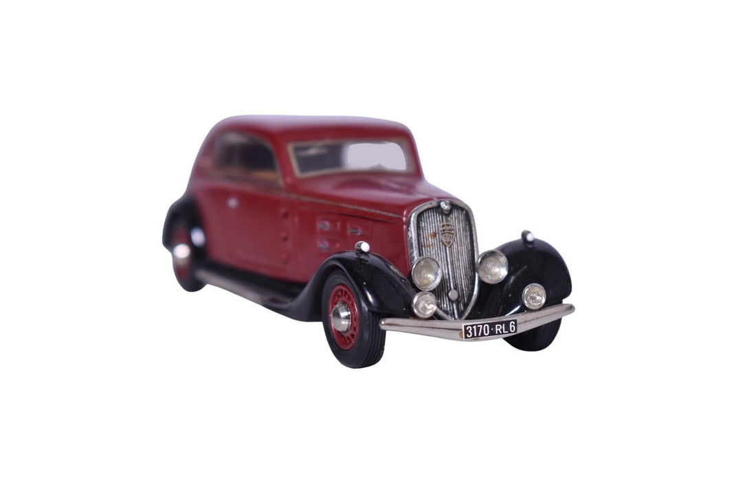 MA Collection No. 43 1935-36 Peugeot 601 D Coach (1 of 3)