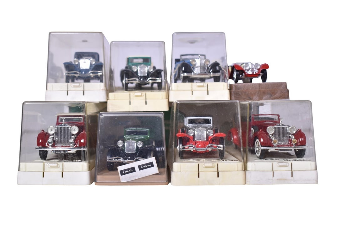 Eight Solido 1:43 Models - Rolls Royce, Jaguar, Mercedes, Cadillac, etc. (1 of 6)