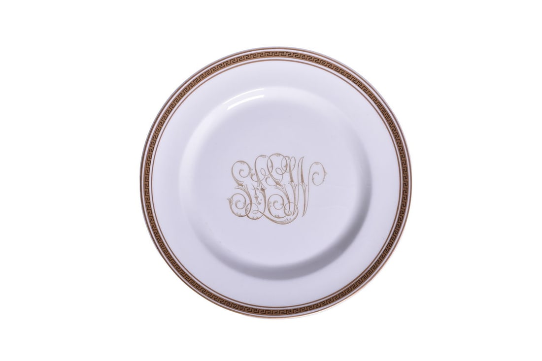 St. Louis & Southwestern Railway China Cotton Belt Service Plate 9 3/4": A 9 3/4" dinner plate for the St. Louis & Southwestern Railroad in the Cotton Belt Route Service pattern, top marked with entwined STLSW, and bottom stamped Property of ST.L.&S.W.RY. Furnished By Win.