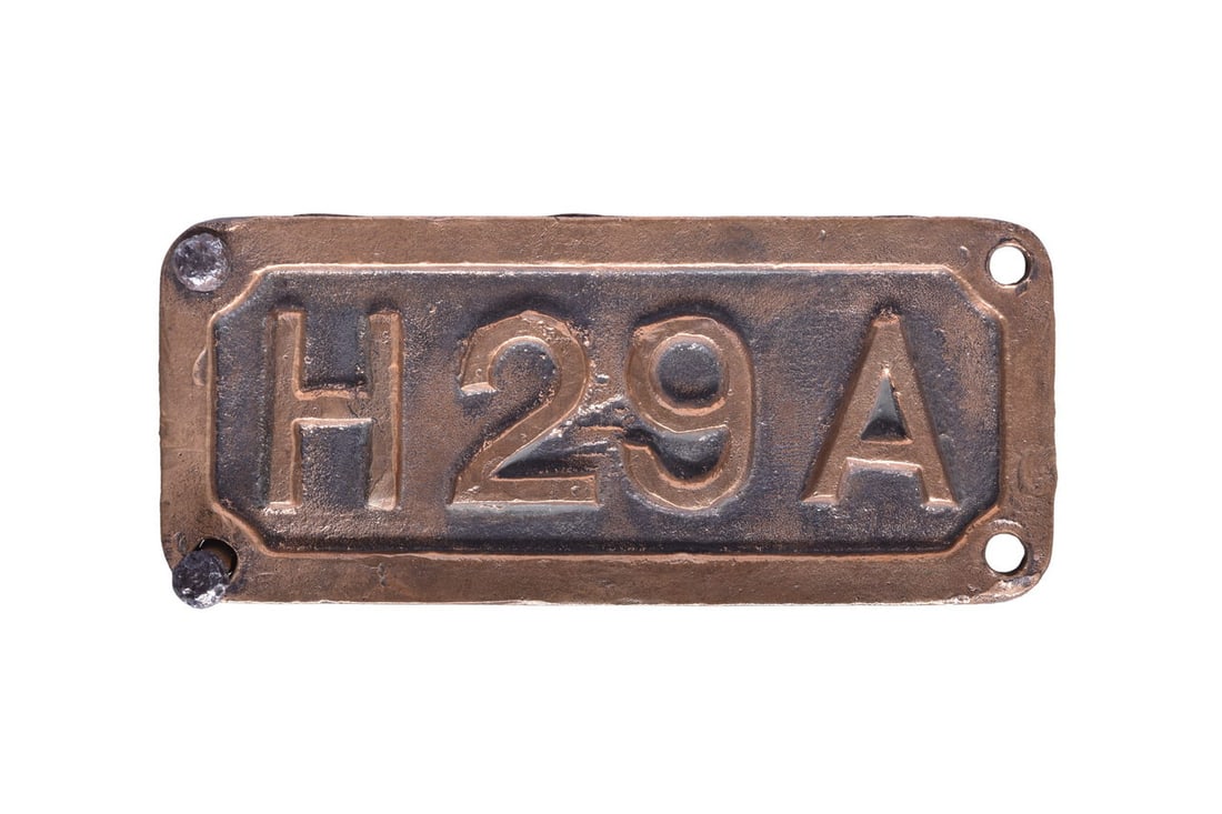 Louisville and Nashville H29A 2-8-0 Locomotive Class Plate (1 of 3)