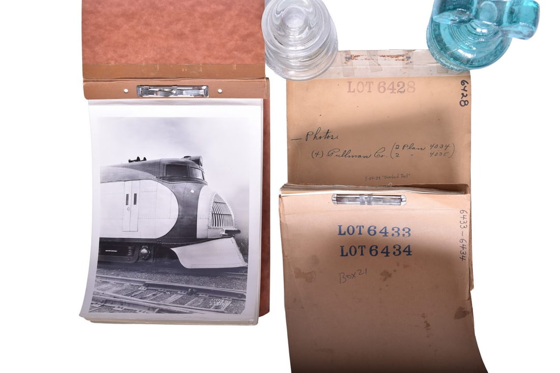 95 Union Pacific M-10000 City of San Francisco Builders Photos (1 of 4)