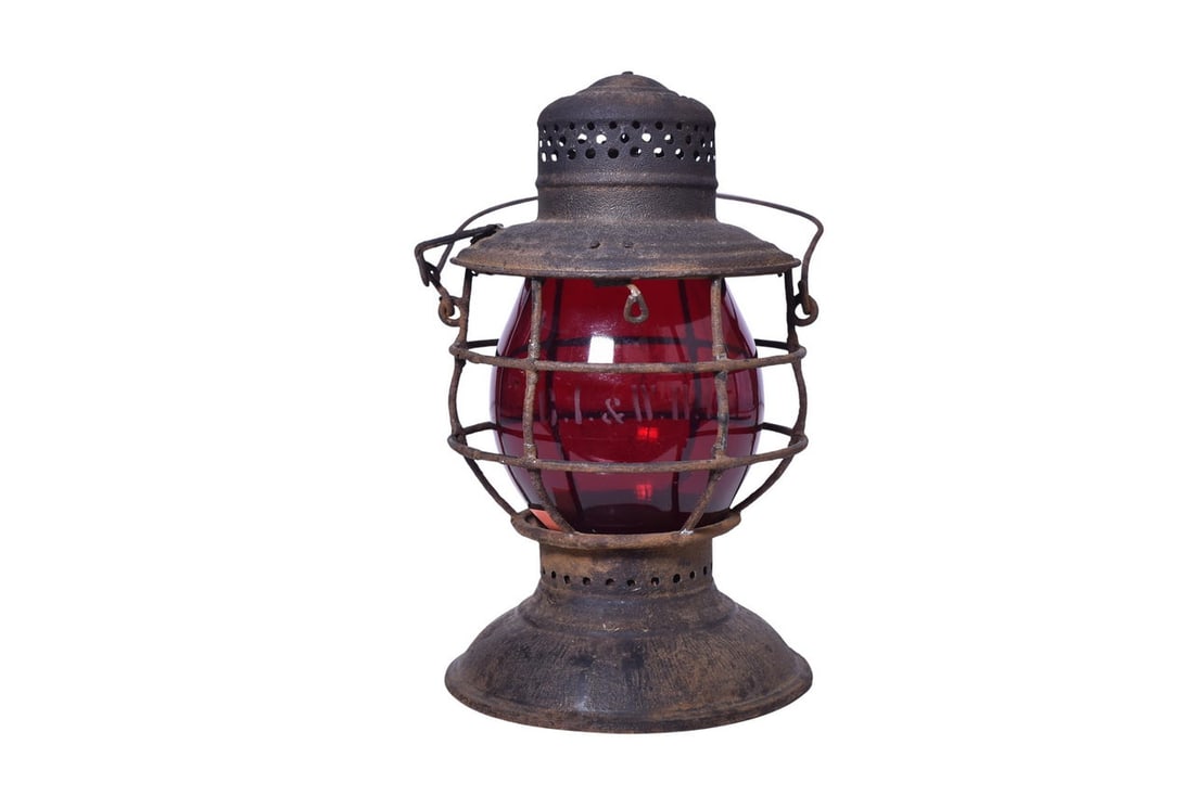 The Handlan "Big Four" Railroad Lantern w/ Cincinnati, Indianapolis & Western Globe (1 of 6)