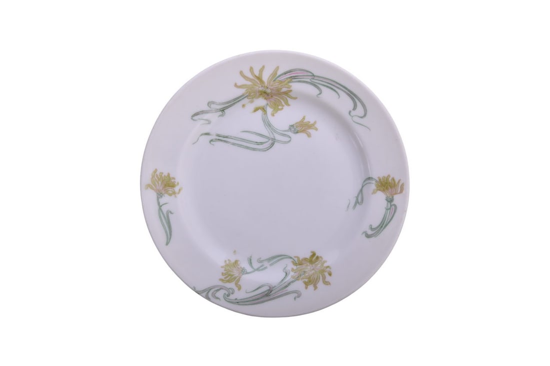 Burlington Route Railroad China Spider Mums Plate 6 1/4" (1 of 3)
