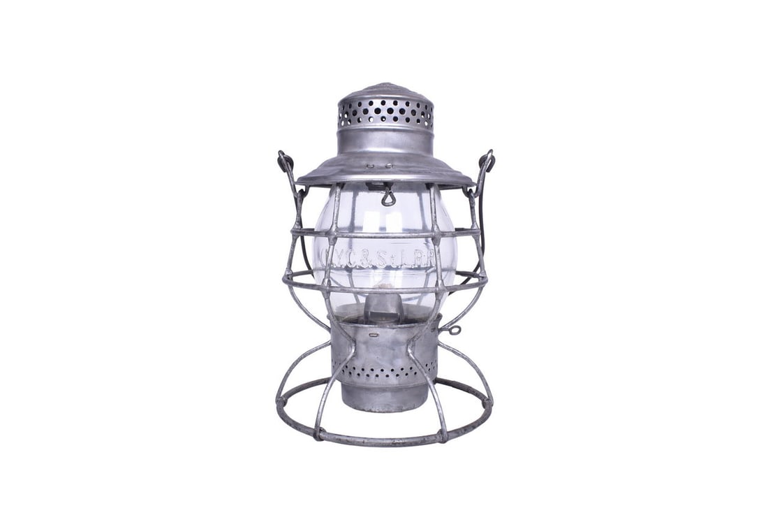 Adams & Westlake New York Chicago & St. Louis Railroad Lantern w/ Clear Cast Globe: Adams & Westlake "Adlake" lantern with NYC & St. L RR embossed on the shoulder. Latest patent date found on the shoulder rim reads Jan 26 1909. Lantern presents well, likely cleaned at some point, wit