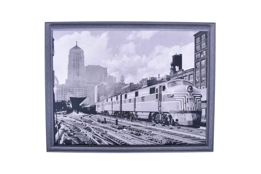 New York Central EMD E7A No. 4006 Framed Photo on Canvas (1 of 3)