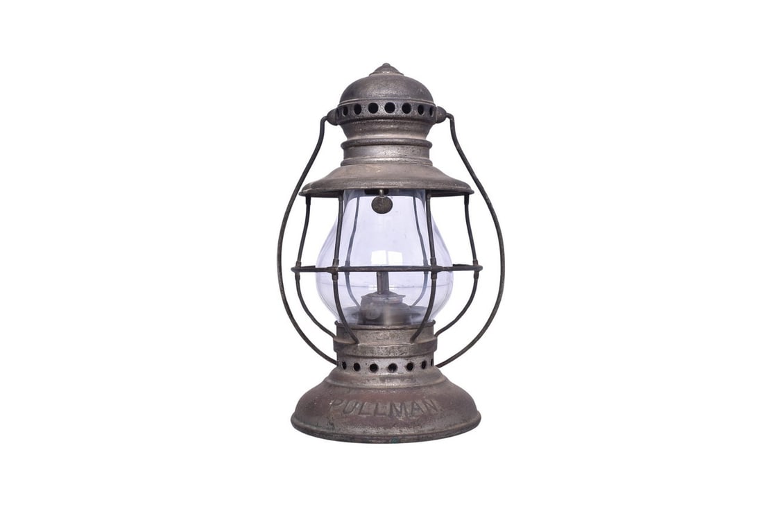 Adams & Westlake Bell Bottom Pullman Conductor's Presentation Lantern (1 of 6)