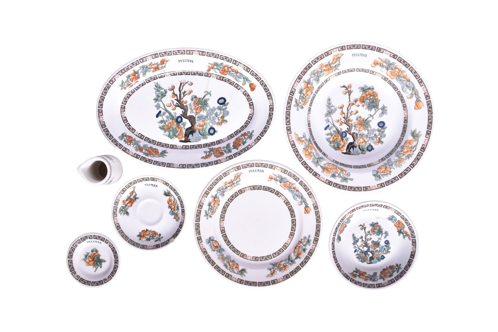 Seven Pieces of Pullman Dining Car China - Oval Plate, Bowl, Creamer, and More (1 of 4)