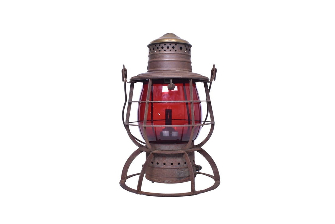 Brass Top Central Vermont Railroad Lantern (1 of 5)