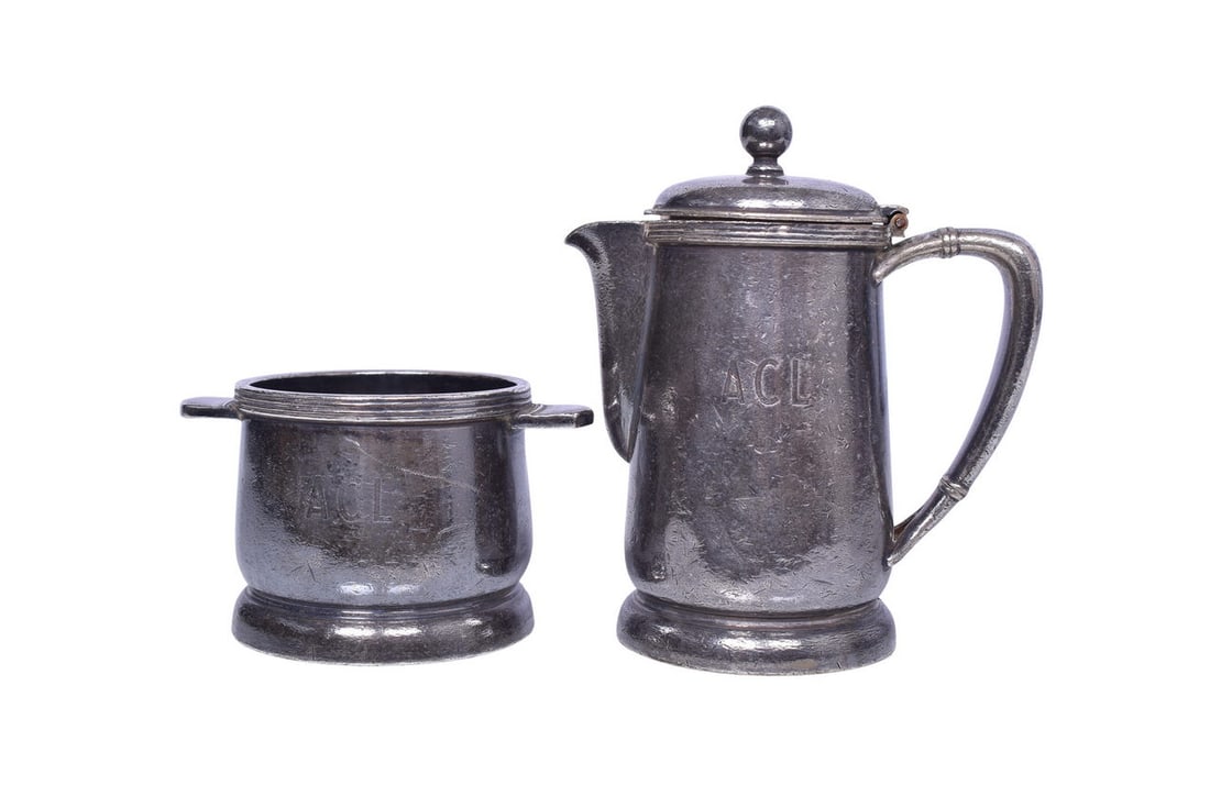 Two Pieces of Atlantic Coast Line Railroad Dining Car Silver - Sugar Bowl, Syrup Pitcher (1 of 5)