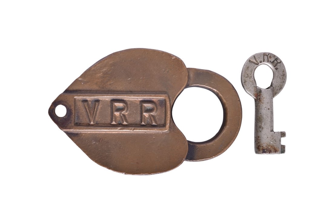 Virginian Railway Brass Heart Shaped Lock w/ Key (1 of 3)