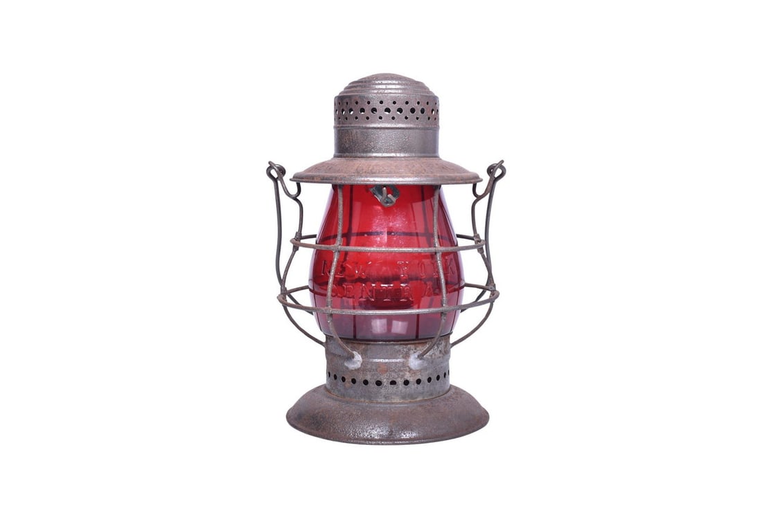 Steam Gauge and Lantern Co. New York Central Railroad Bell Bottom Lantern - Flashed Red Cast Globe (1 of 6)