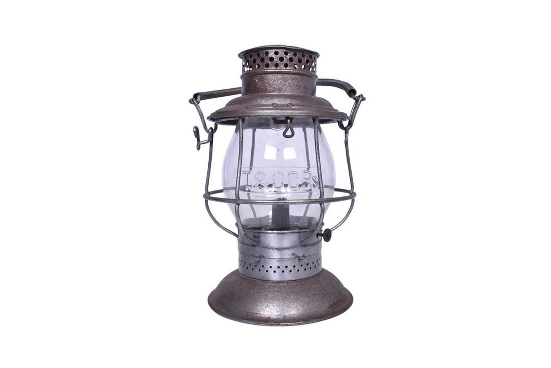 Adlake Reliable Toledo and Ohio Central Railroad Bell Bottom Lantern with Clear Cast Globe (1 of 5)