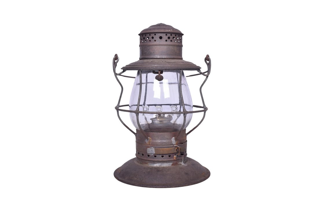 Armspear Pennsylvania Railroad Bell Bottom Lantern (1 of 5)