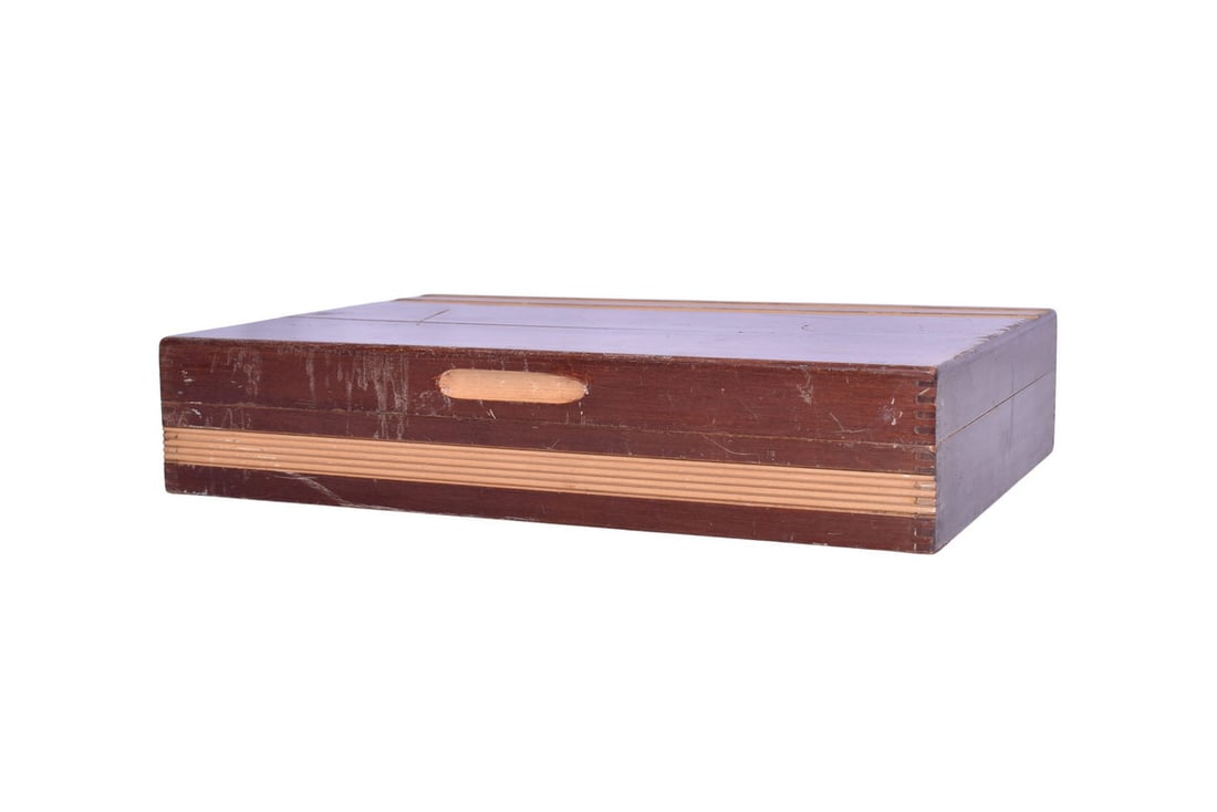 Seventy-Two Pieces of New York Central Dining Car Silver - Six Settings with Chest (1 of 7)