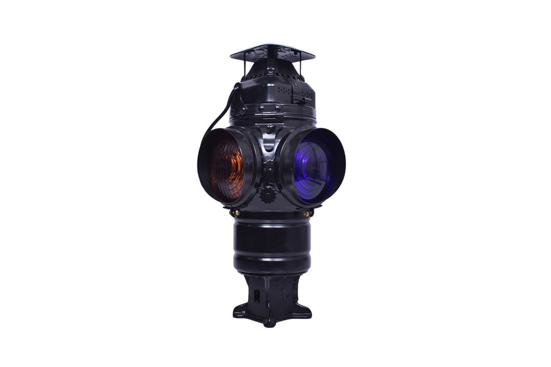Electrified Adlake Union Pacific Railroad Switch Lamp (1 of 5)