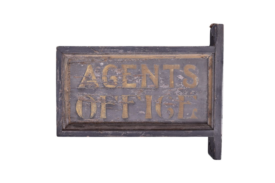 Wooden Louisville and Nashville Railroad Agents Office Sign - Graceville, Florida Depot (1 of 6)