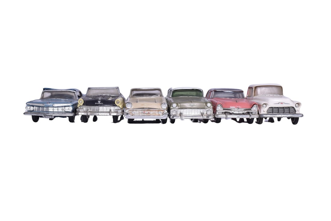 Six roughly 1:25 scale model cars, one by Jo-Han Models, one by S.M.P., the other four are unknown (1 of 5)