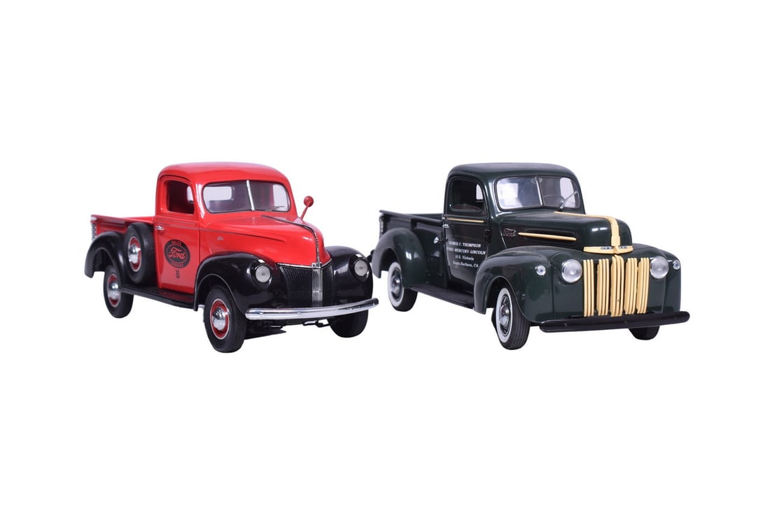 Two Ford Pickup 1:24 scale diecast models: a 1942 from Danbury Mint and a 1940 from Franklin Mint. (1 of 3)