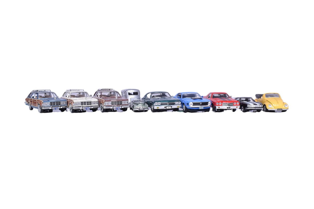 Six Motor Max and four Sunnyside model cars. Motor Max include three 1979 Chrysler LeBarons, 1970 (1 of 6)