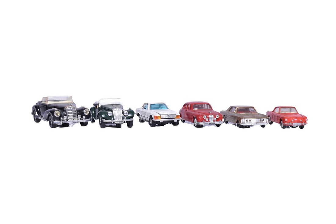Six Corgi model cars, including Volkswagen 1500 Karmann Ghia, Jaguar MK II, Mercedes-Benz 350 SL, (1 of 5)