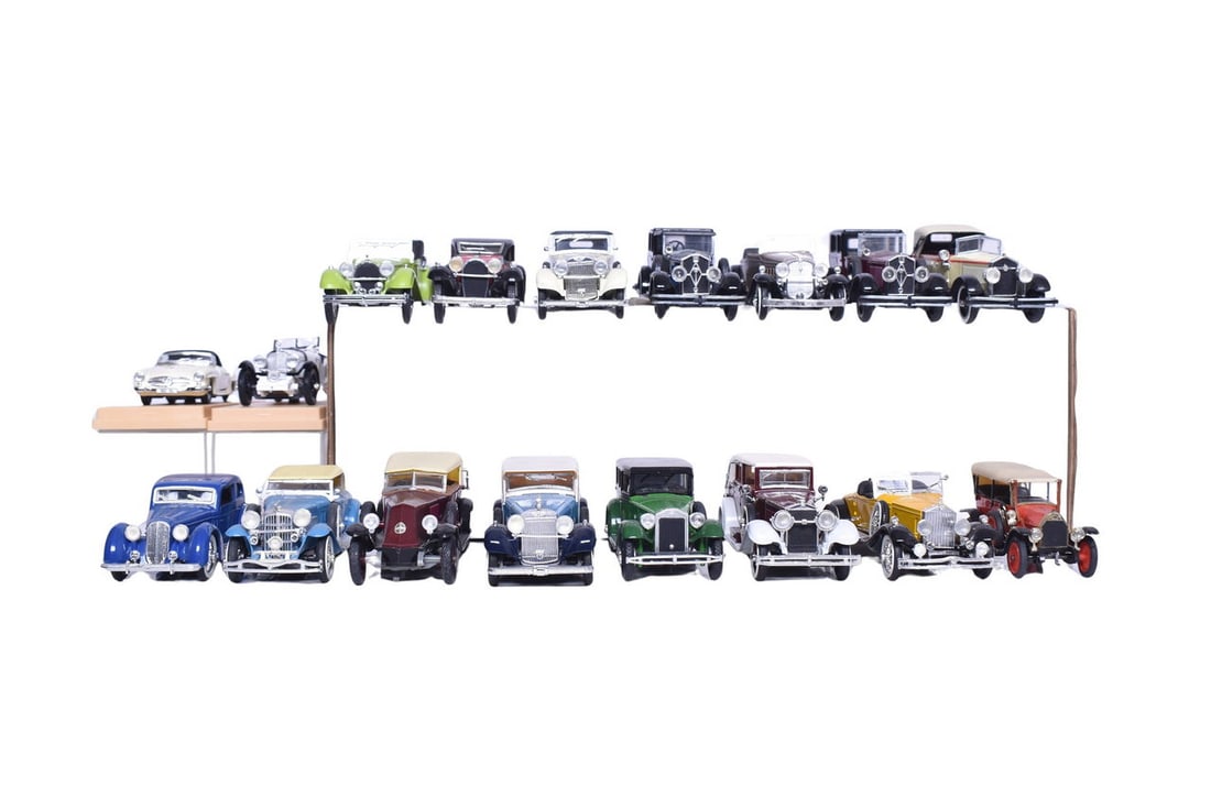 Seventeen 1:43 scale diecast models by Rio. Makes of car present include Cadillac, Fiat, Hispano, (1 of 4)