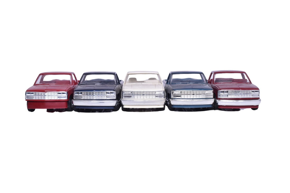 Five Chevrolet truck dealership promotional models, one each from 1988, 1990, and 1992, and two from (1 of 5)