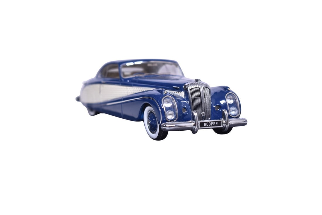 Matrix 1:43 1953 Daimler DE36 Blue Clover Hooper in original case. Number 298 of 408. Chassis 52842. (1 of 3)