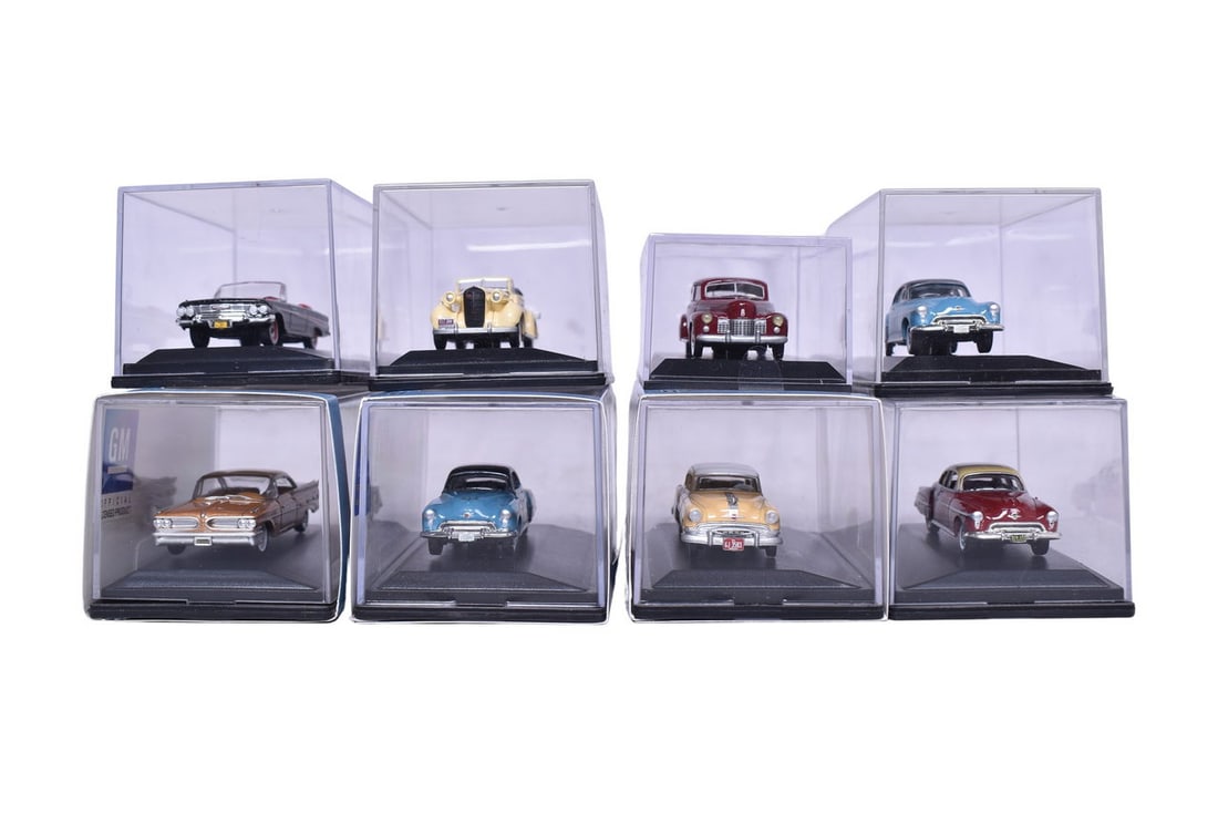 Group of eight 1:87 die cast from Oxford. Includes Cadillac Fleetwood 75, Pontiac Chieftain,: Group of eight 1:87 die cast from Oxford. Includes Cadillac Fleetwood 75, Pontiac Chieftain, Chevrolet Impala, Oldsmobile Rocket, Pontiac Bonneville, and more. All are new in the box, five of eight mi