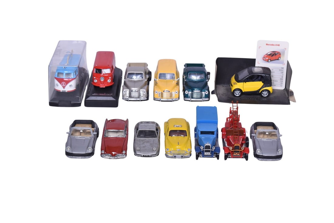 Mixed group of 1:43rd die cast. Includes Solido, Vitess, Kinsmart Franklin Mint, and more. Some (1 of 3)
