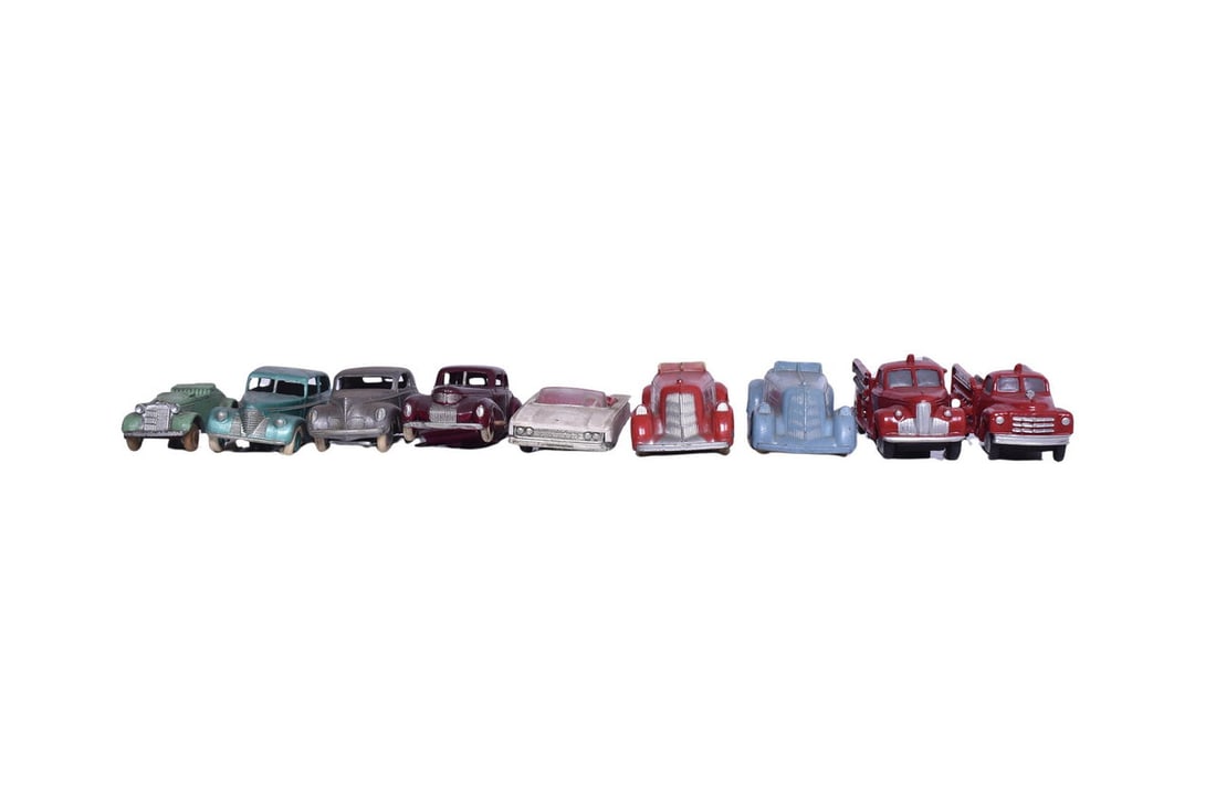 Group including two Tootsie Toy boat tail streamline roadsters, Tootsie Toy Ford Sunliner (1 of 3)