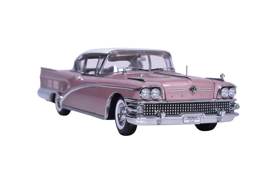 Sun Star 1:18 die cast 1958 Buick Limited Rivera Coupe. No box, but in generally good condition. (1 of 3)