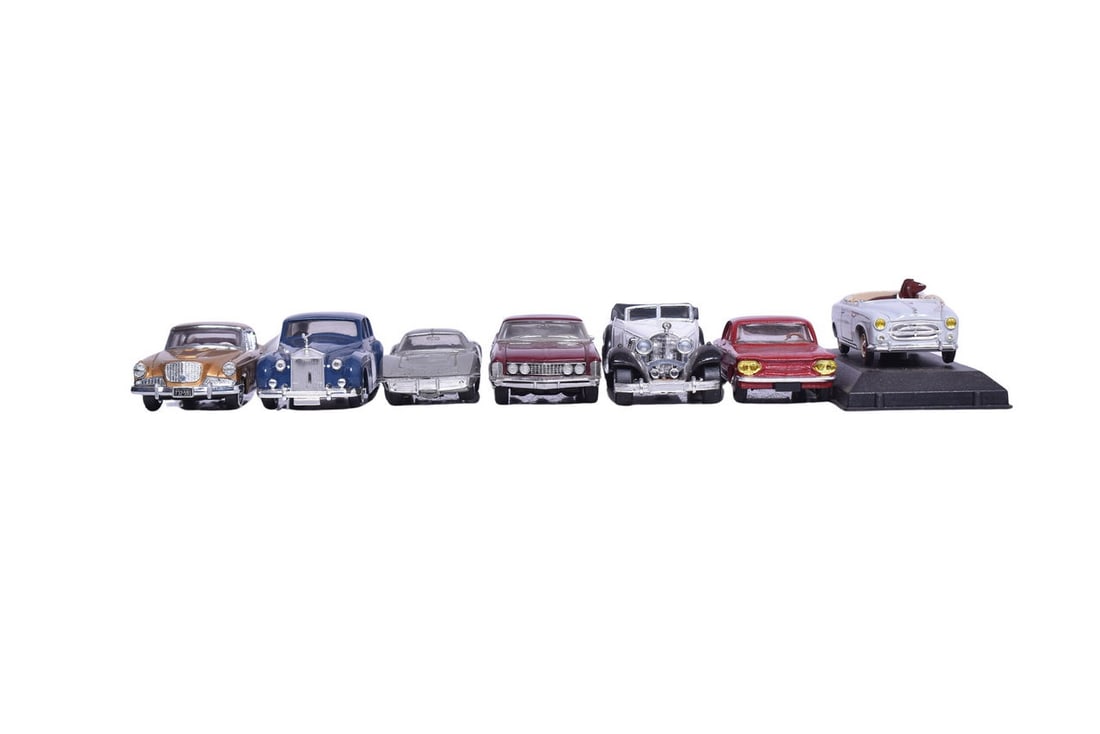 Seven 1:43 scale models from several different makers: Franklin Mint, Yatming, Verem, Eligor, Dinky (1 of 6)